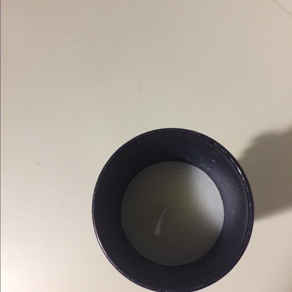 Peacock candle holder with scented candle - Picture 4 of 4